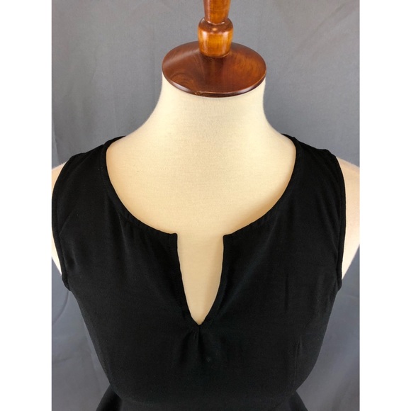 Fun charming Charlie dress - Picture 3 of 4